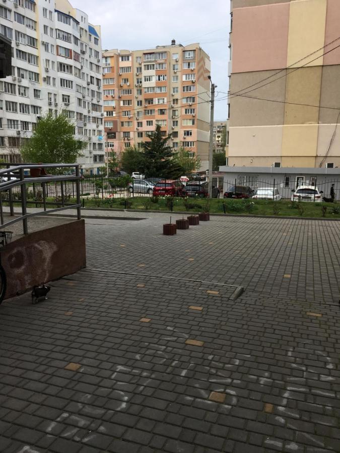 Новая 2Хком. Каартира Недалеко От Моря Одеса Екстериор снимка